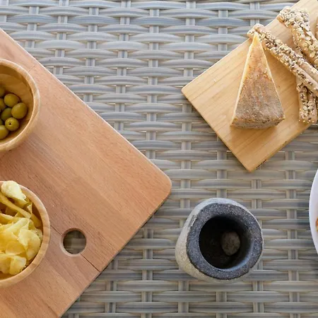 Ocean Pebbles, The Sound Of The Sea * Punta Mujeres