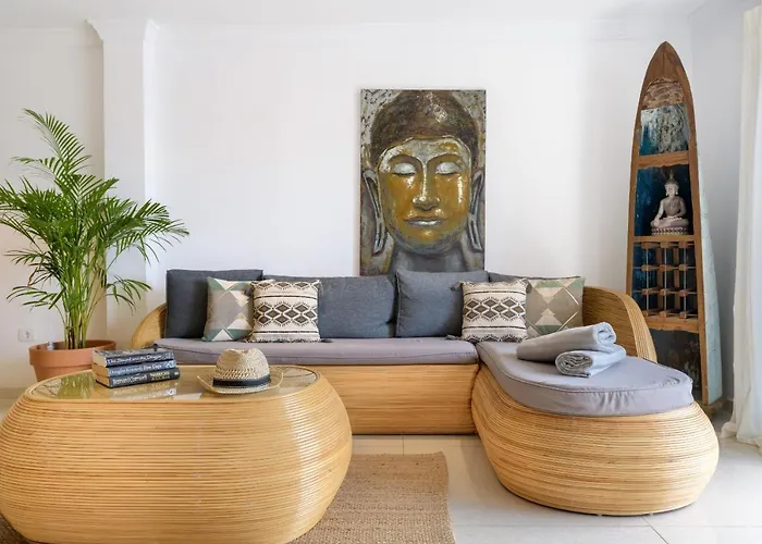 Ocean Pebbles, The Sound Of The Sea *