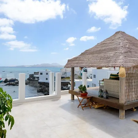 Ocean Pebbles, The Sound Of The Sea Apartment Punta Mujeres