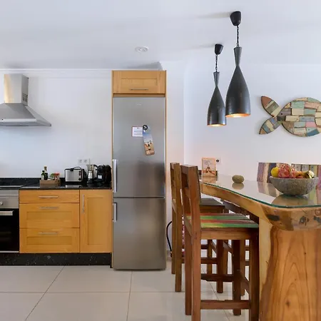 Ocean Pebbles, The Sound Of The Sea