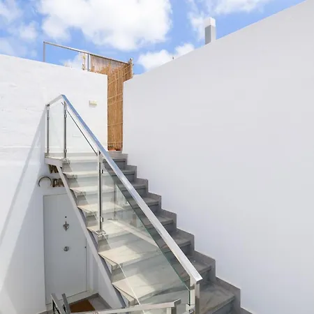 Ocean Pebbles, The Sound Of The Sea * Punta Mujeres