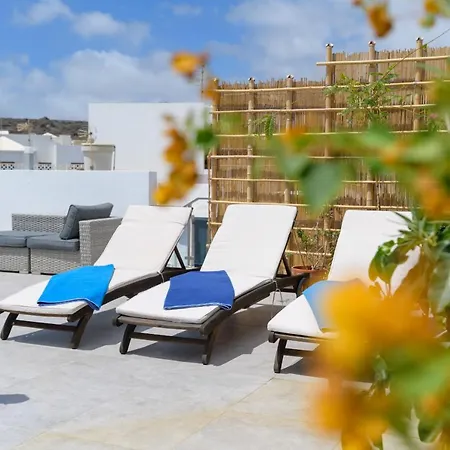 Ocean Pebbles, The Sound Of The Sea Apartment