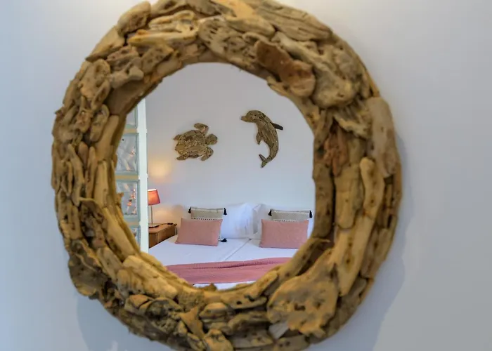 아파트 Ocean Pebbles, The Sound Of The Sea *