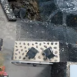 Ocean Pebbles, The Sound Of The Sea Apartment